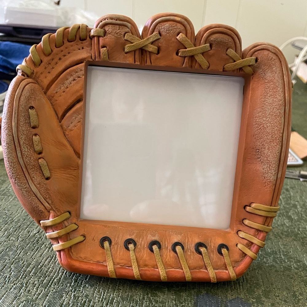 Picture frame, sports theme, resin materials